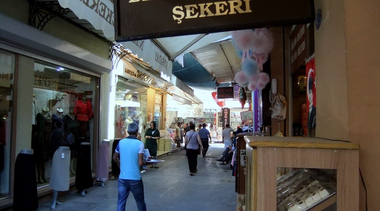 Kemeraltı-Basar