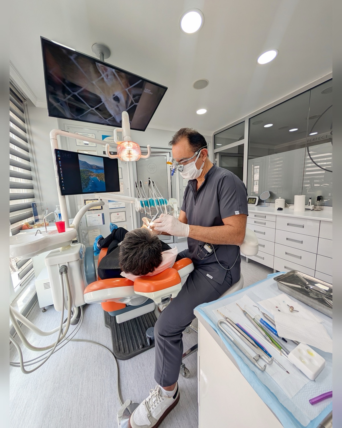 Dental treatment before and after result 04